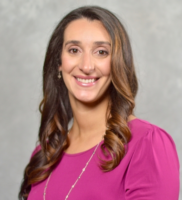 Lauren Bonavitacola headshot